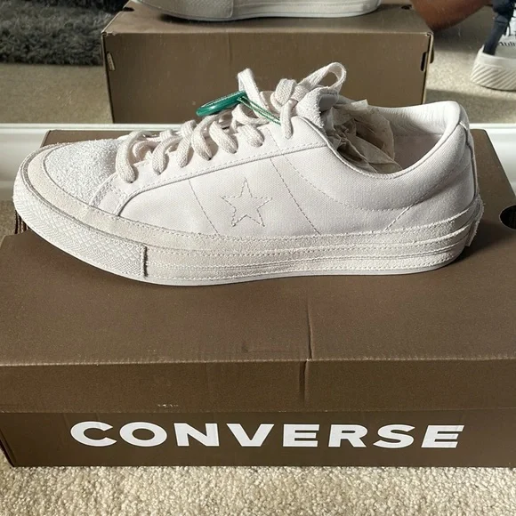 Converse - Picture 3 of 6